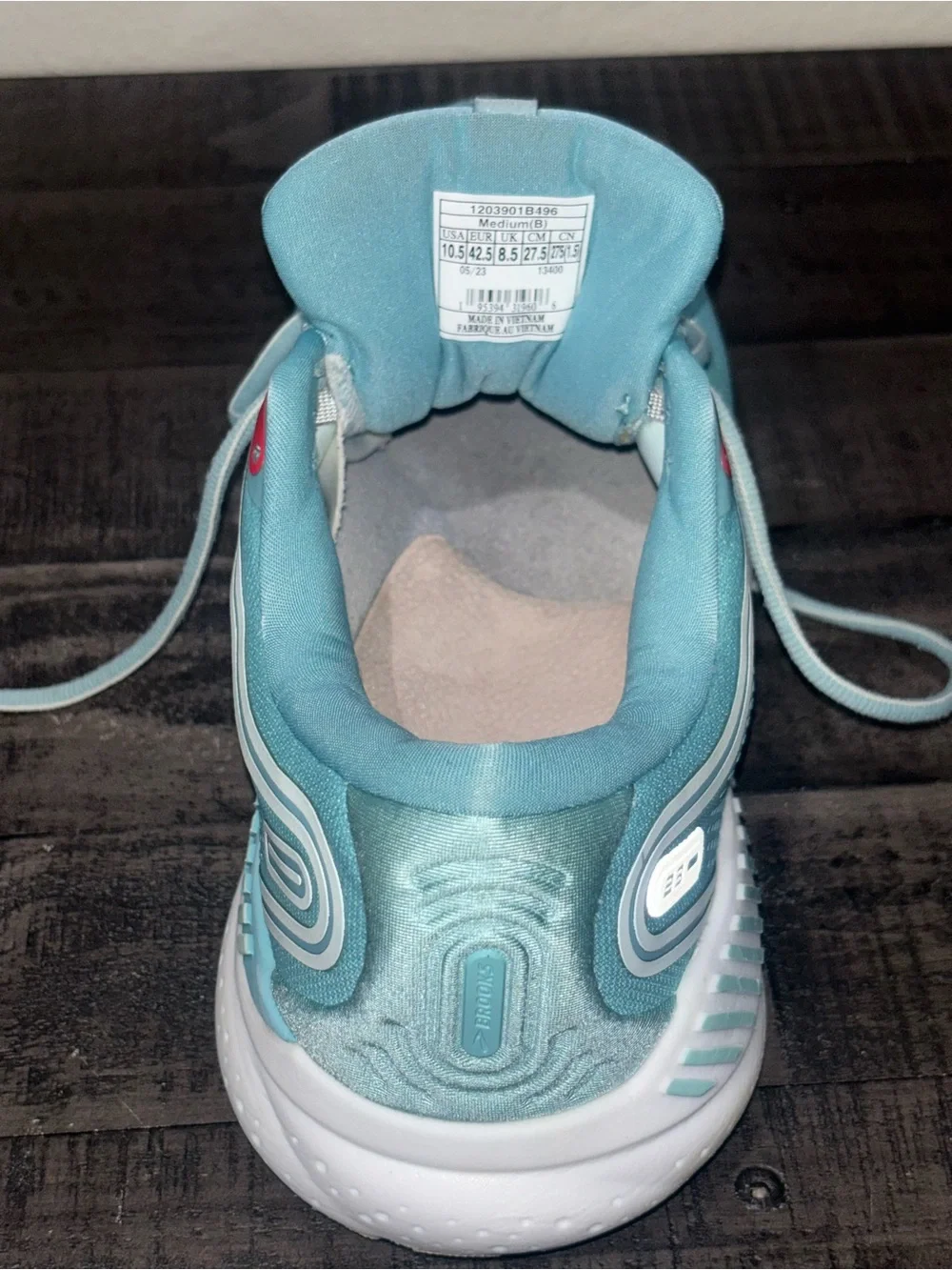 Brooks Women's Ariel GTS 23 running shoes SZ 10.5
